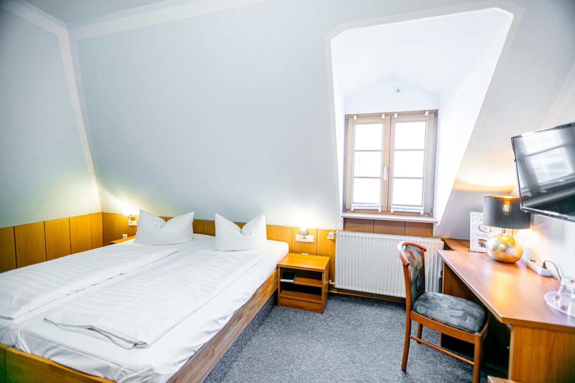 Peitz Hotel Zum Goldenen Loewen מראה חיצוני תמונה