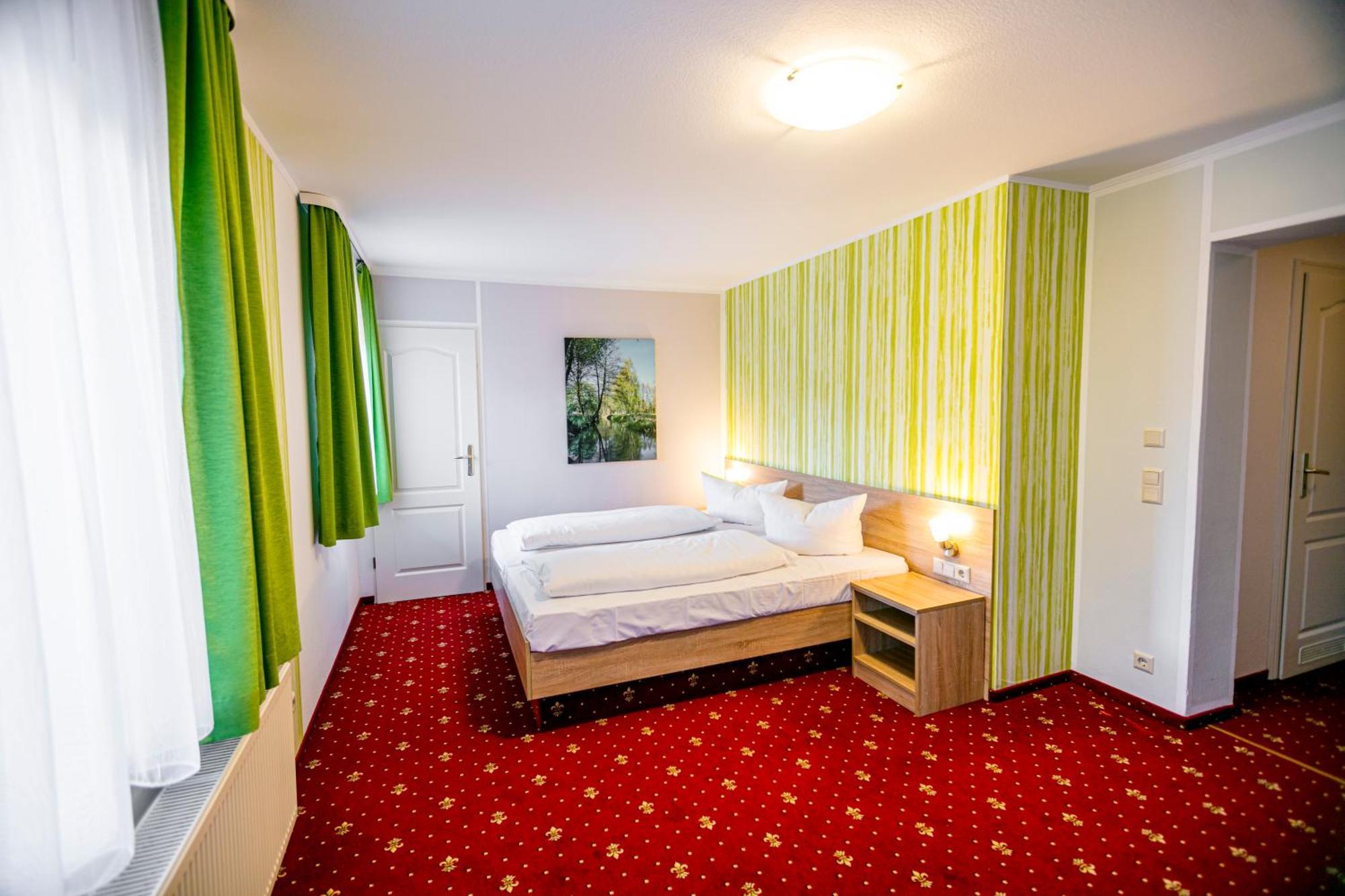 Peitz Hotel Zum Goldenen Loewen מראה חיצוני תמונה