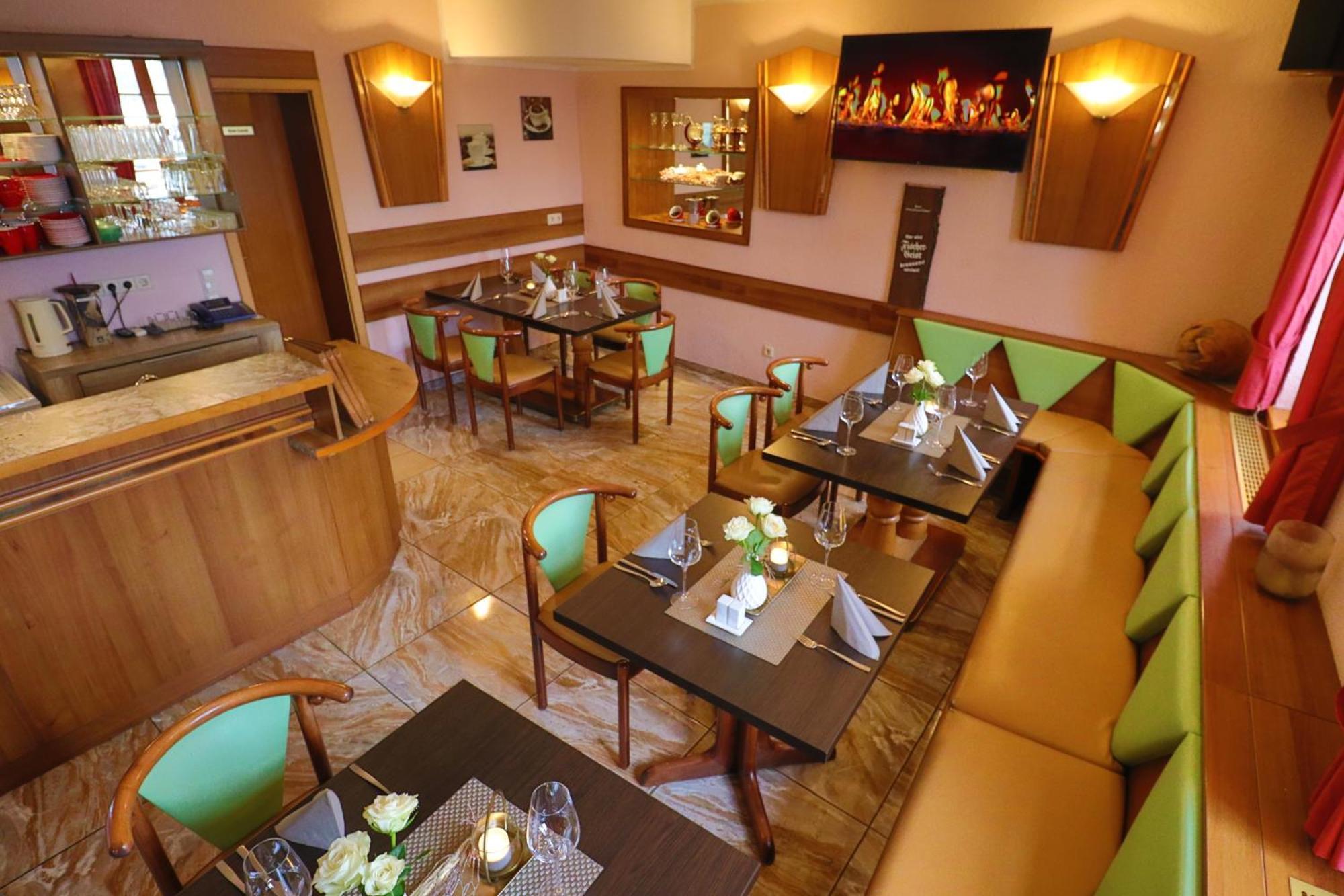 Peitz Hotel Zum Goldenen Loewen מראה חיצוני תמונה